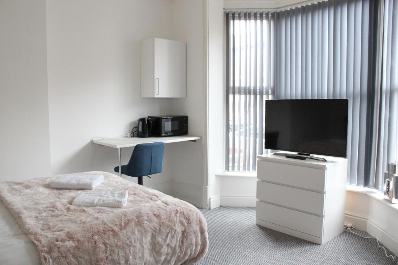 St Peter'S Shared House Hotel Birmingham Ngoại thất bức ảnh
