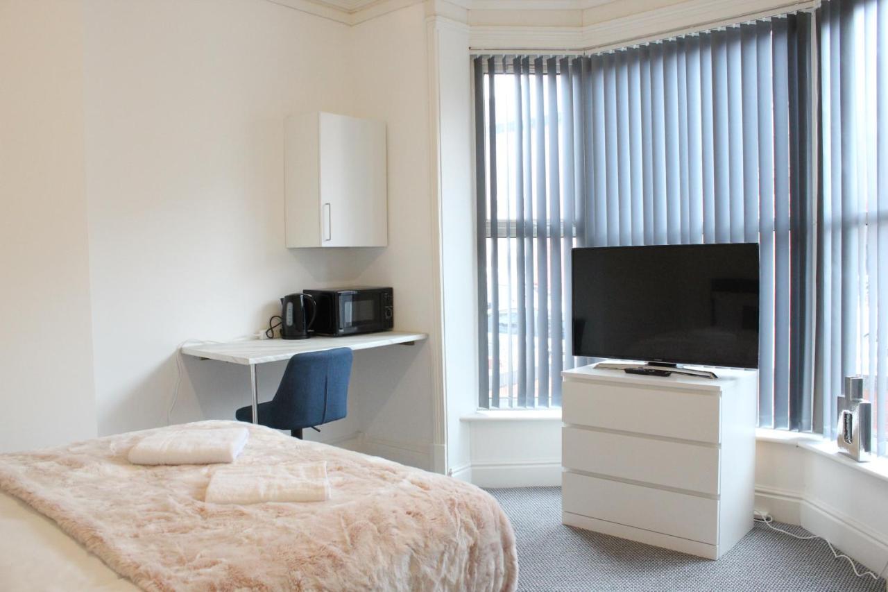 St Peter'S Shared House Hotel Birmingham Ngoại thất bức ảnh