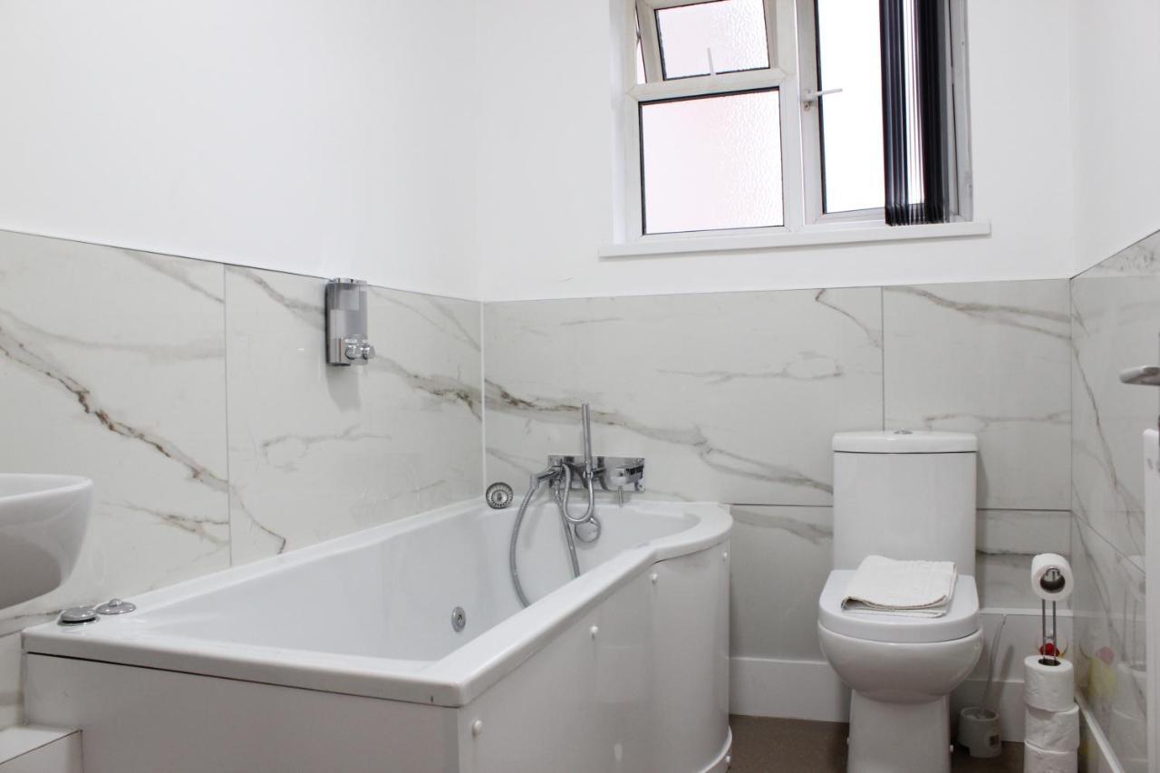 St Peter'S Shared House Hotel Birmingham Ngoại thất bức ảnh