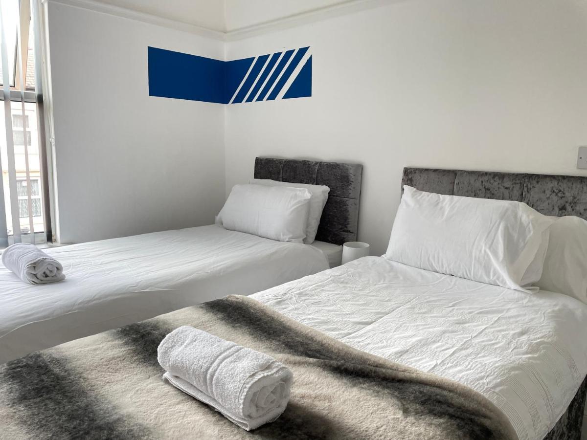 St Peter'S Shared House Hotel Birmingham Ngoại thất bức ảnh